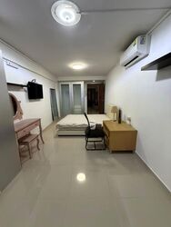Blk 742 Yishun Avenue 5 (Yishun), HDB Executive #560818731